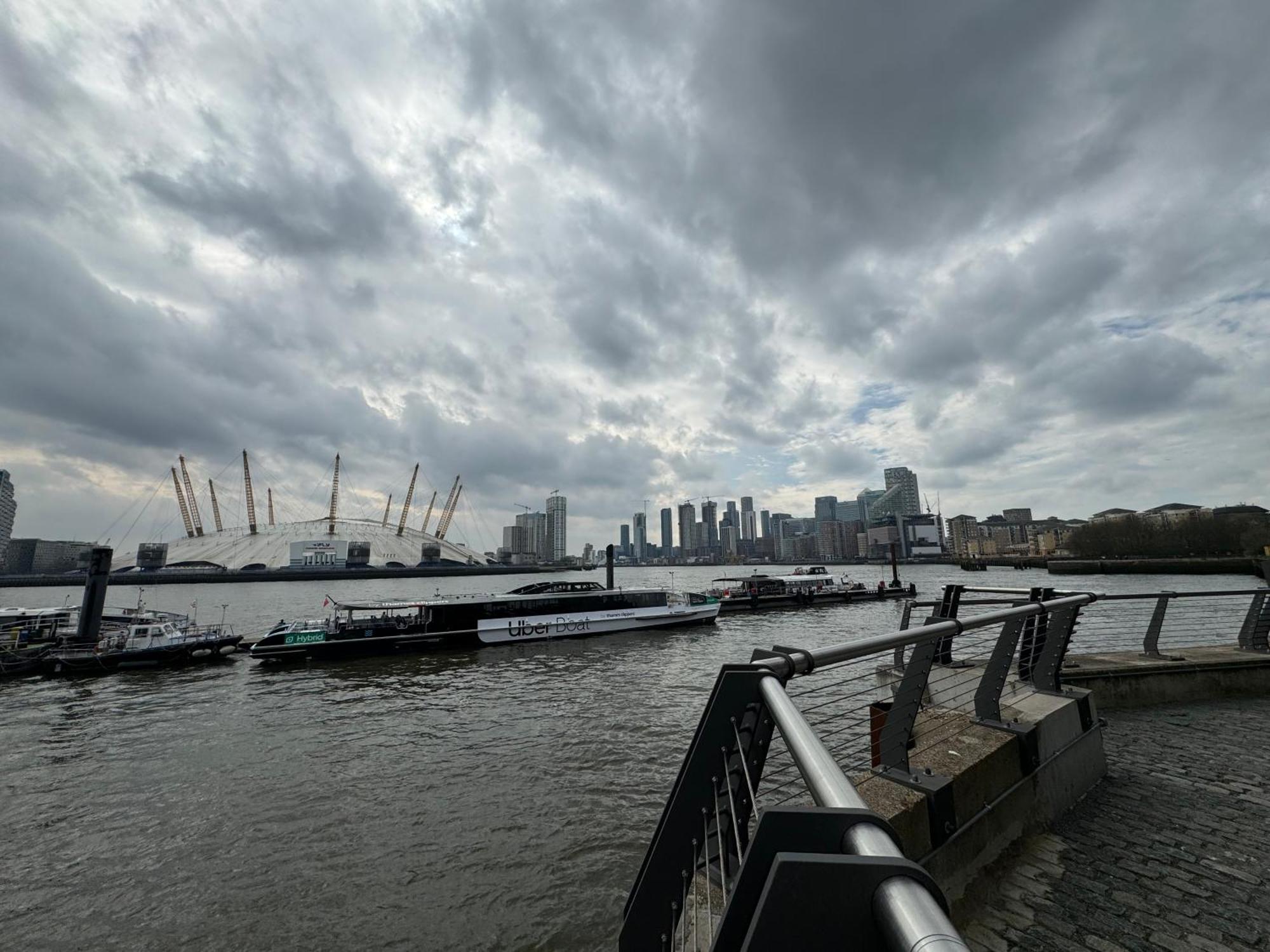 Ferienwohnung London Luxury Flat With Balcony, River View, O2 Arena, Excel, Canary Wharf, Station Exterior foto